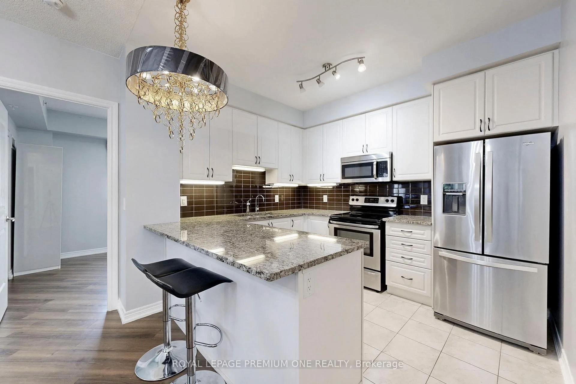 Photo 9 of Unit 1202, 9255 Jane Street, Vaughan, Maple — HOMEH