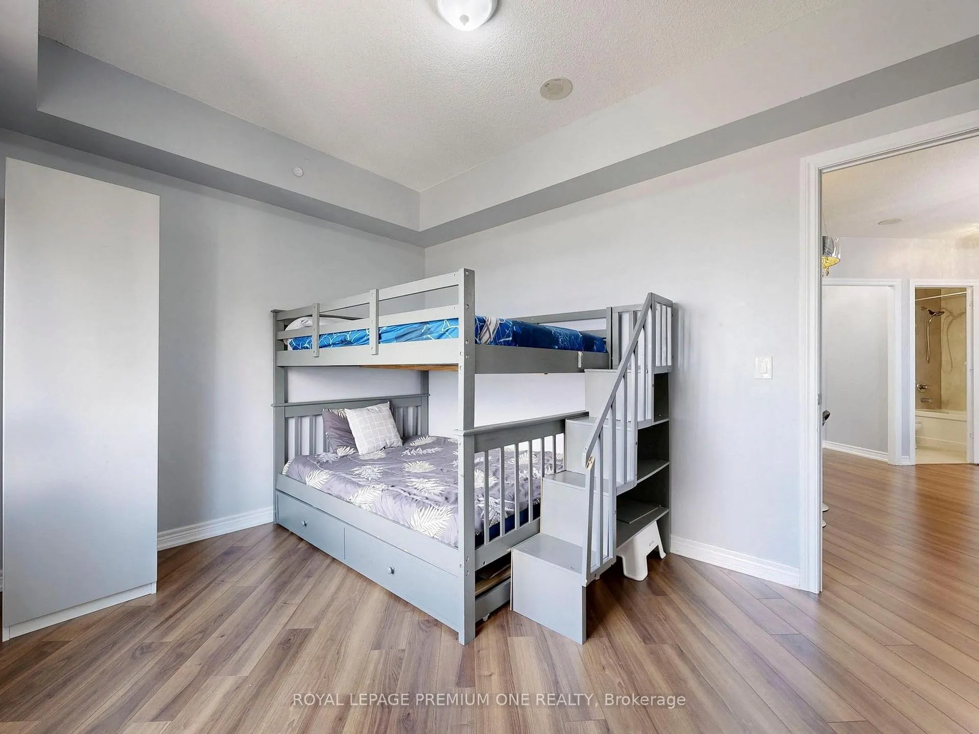 Photo 19 of Unit 1202, 9255 Jane Street, Vaughan, Maple — HOMEH