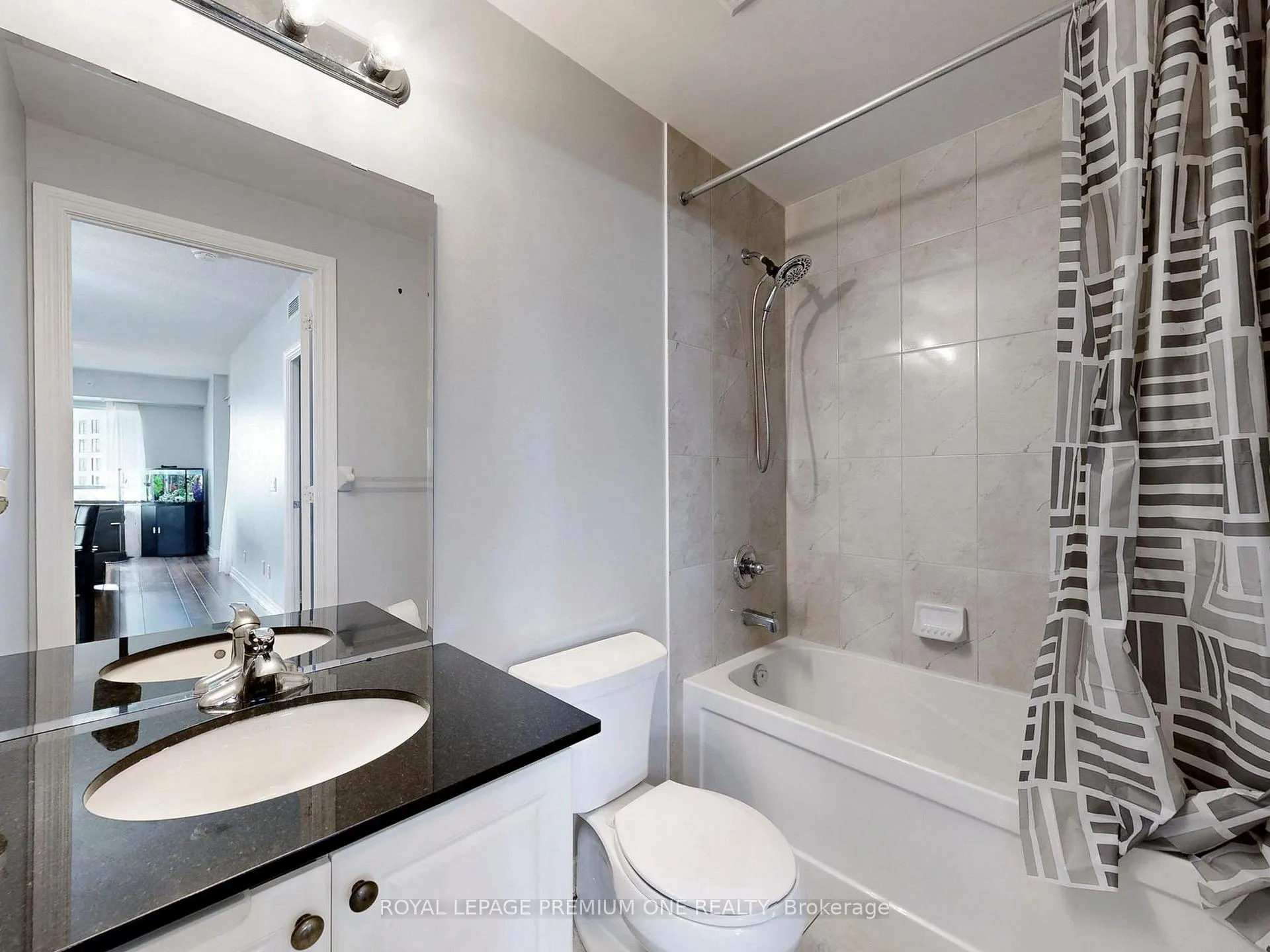 Photo 21 of Unit 1202, 9255 Jane Street, Vaughan, Maple — HOMEH