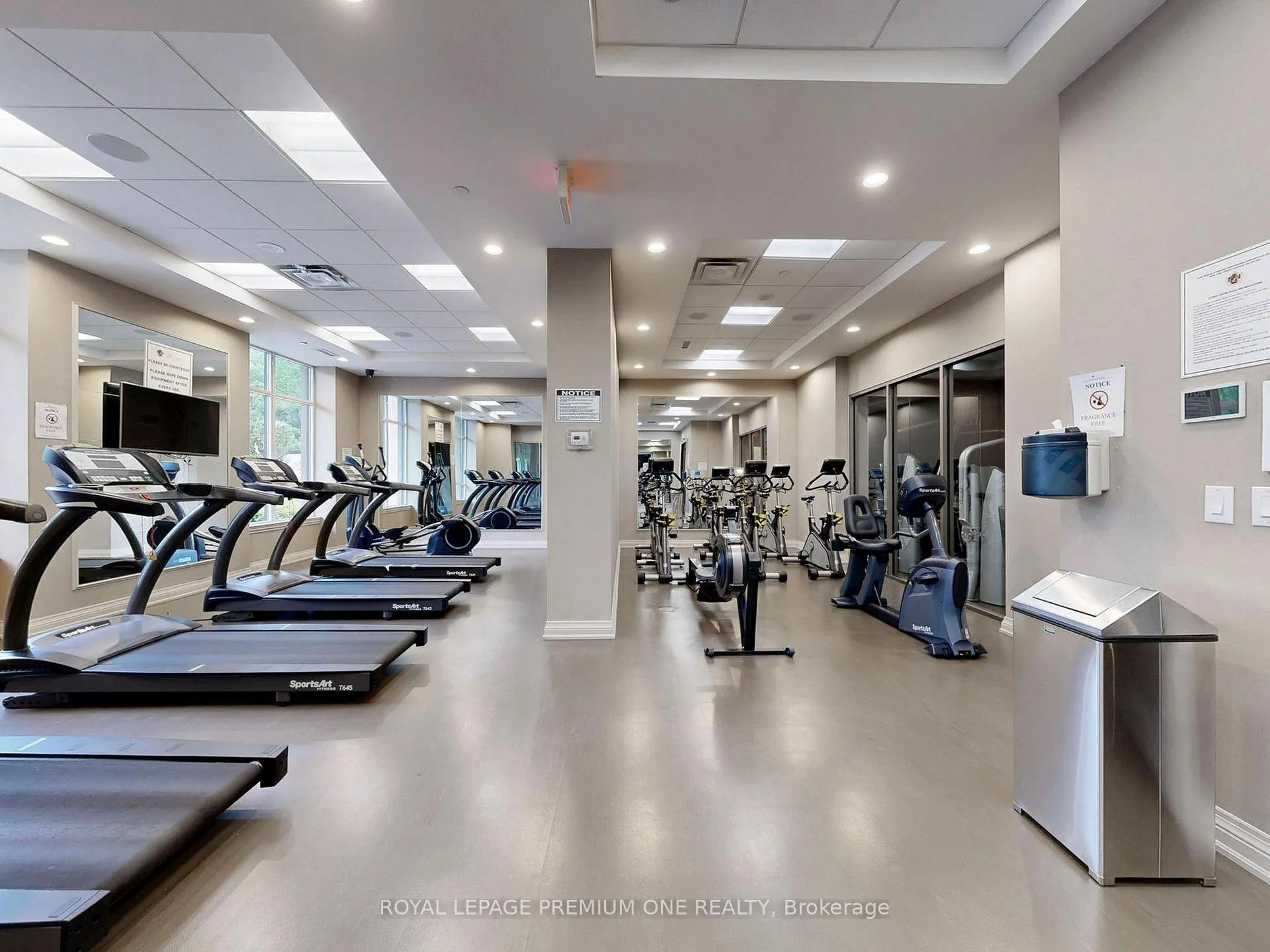 Photo 27 of Unit 1202, 9255 Jane Street, Vaughan, Maple — HOMEH