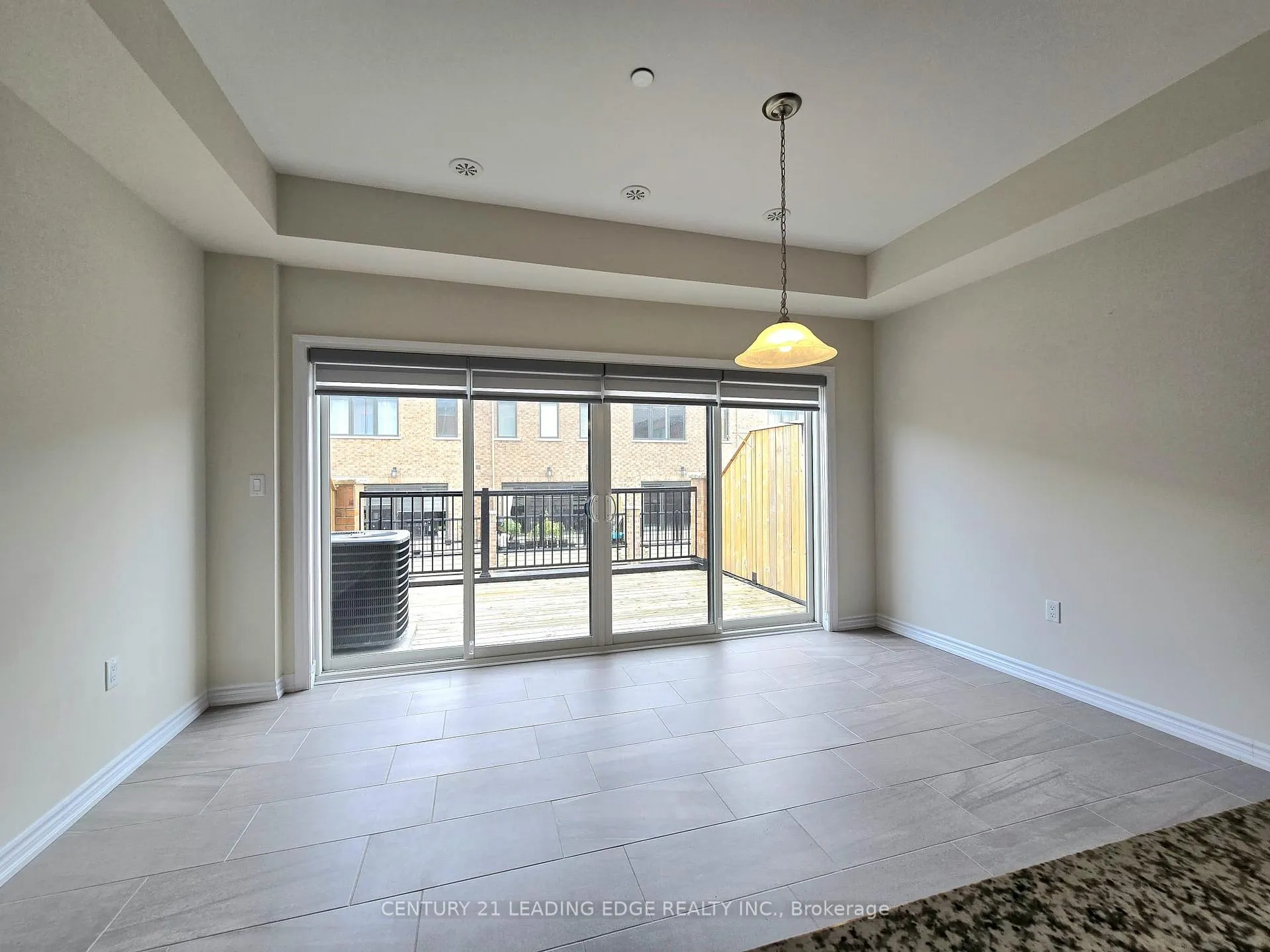 Photo 12 of 12 Cafaro Lane, Markham, Victoria Square — HOMEH