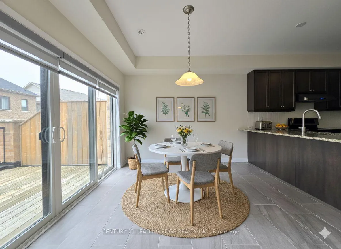 Photo 15 of 12 Cafaro Lane, Markham, Victoria Square — HOMEH
