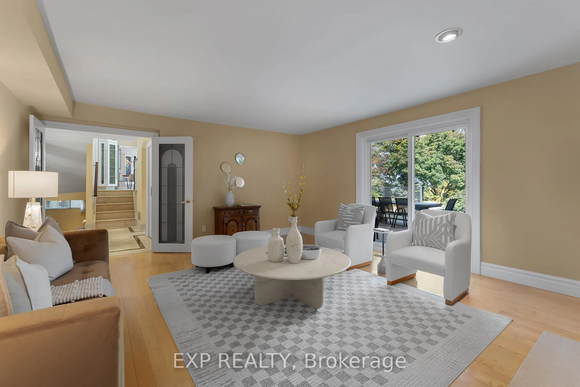 Photo 10 of 887 Montgomery Drive, Hamilton, Ancaster — HOMEH