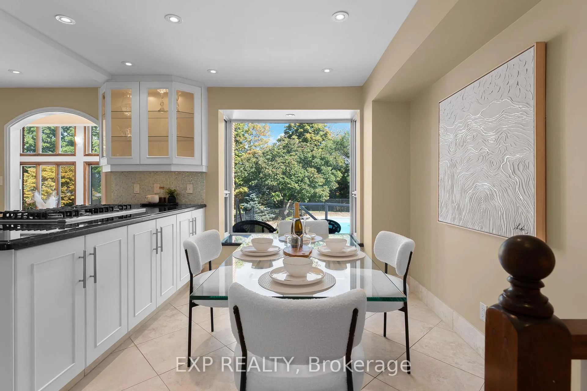 Photo 11 of 887 Montgomery Drive, Hamilton, Ancaster — HOMEH