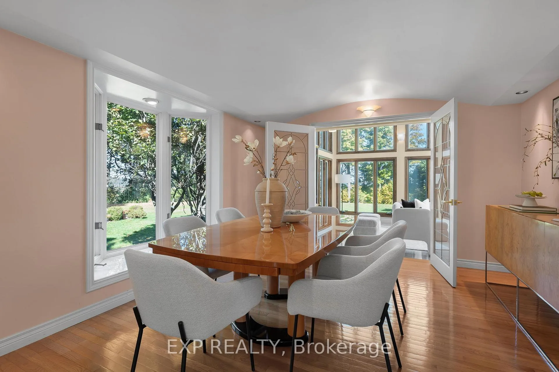 Photo 15 of 887 Montgomery Drive, Hamilton, Ancaster — HOMEH