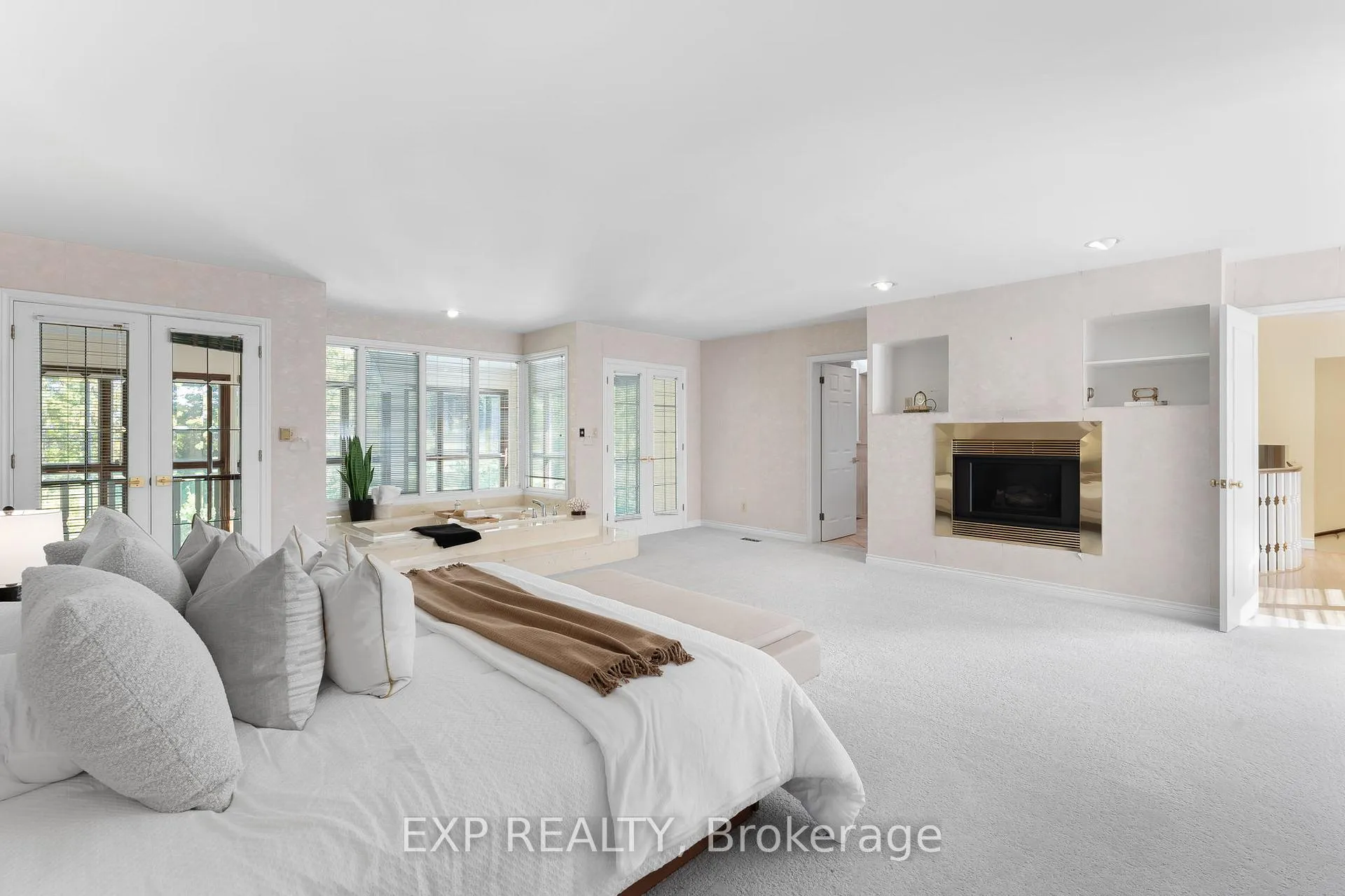 Photo 27 of 887 Montgomery Drive, Hamilton, Ancaster — HOMEH