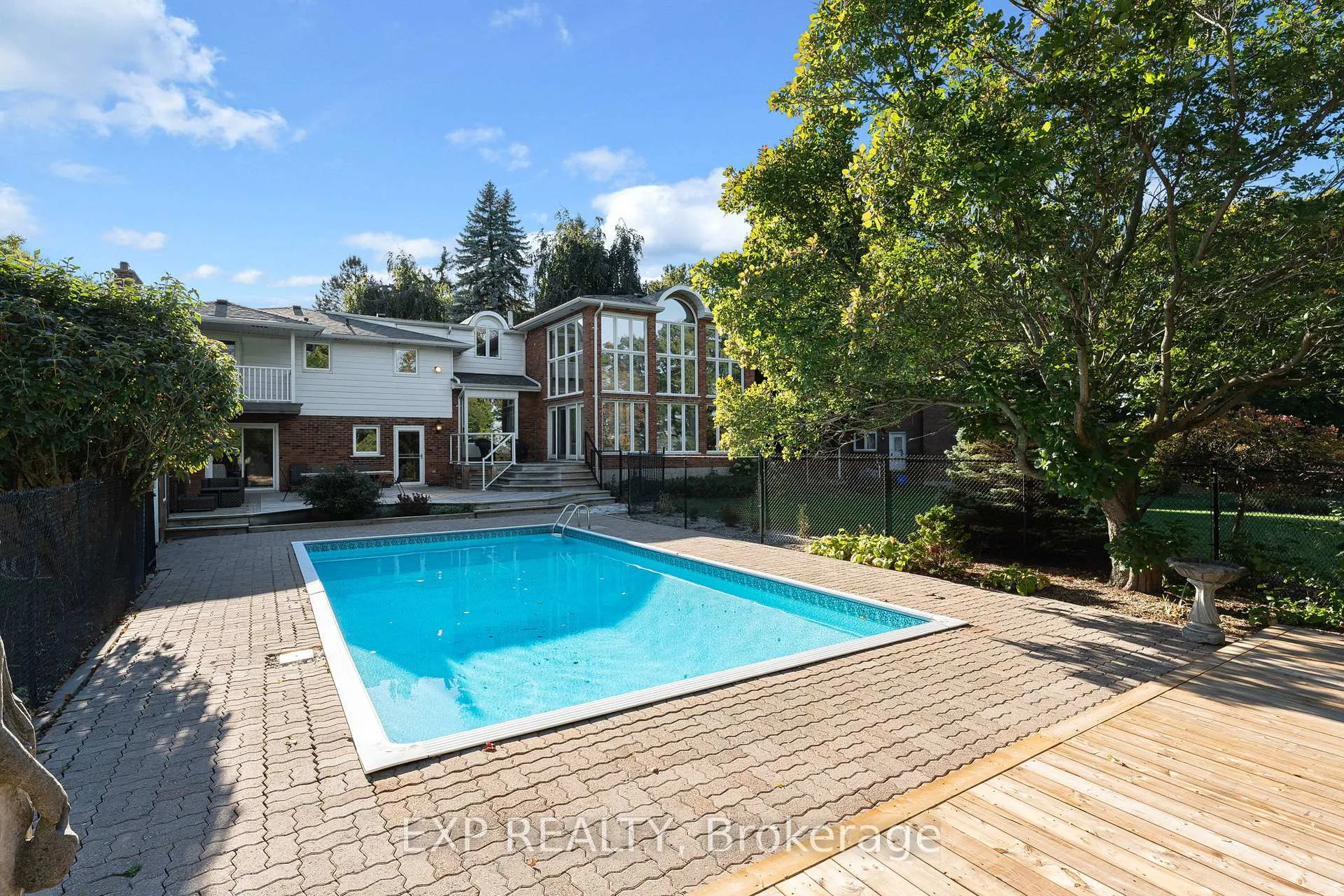 Photo 32 of 887 Montgomery Drive, Hamilton, Ancaster — HOMEH