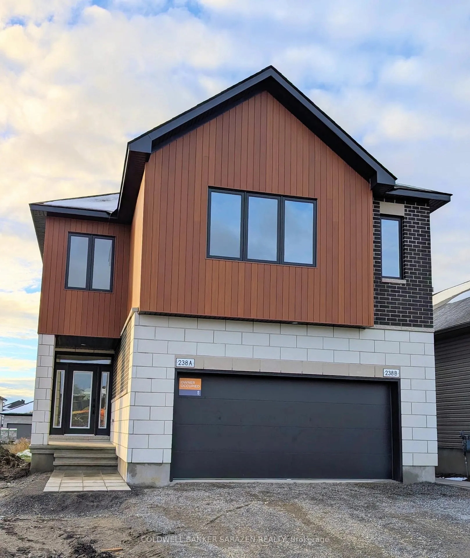 Photo 1 of 238-B Ginebik Way, Ottawa, Blossom Park/Kemp Park/Findlay Creek — HOMEH