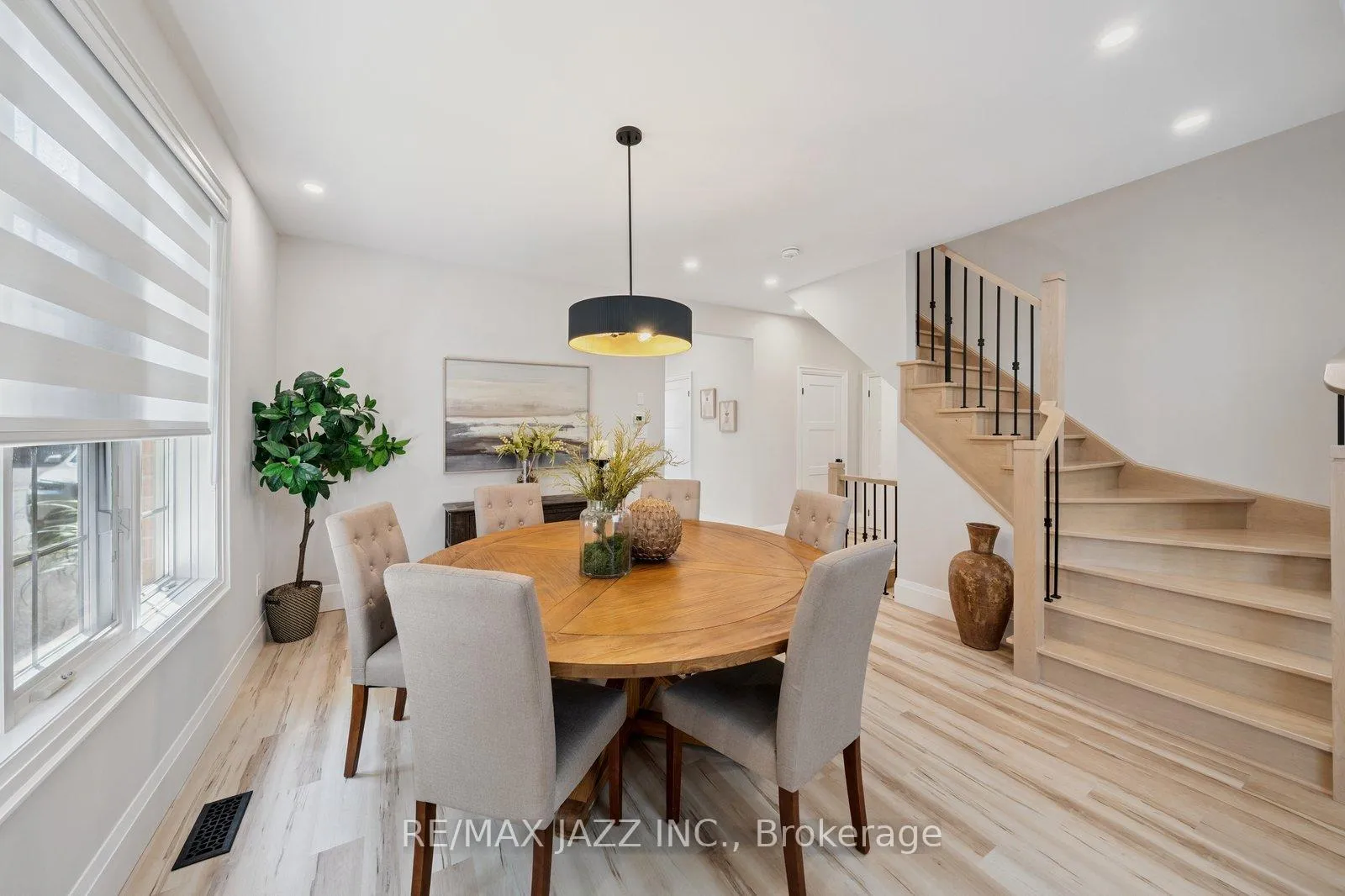 Photo 9 of Unit 26, 10 Belle Terre Way, Markham, Greensborough — HOMEH