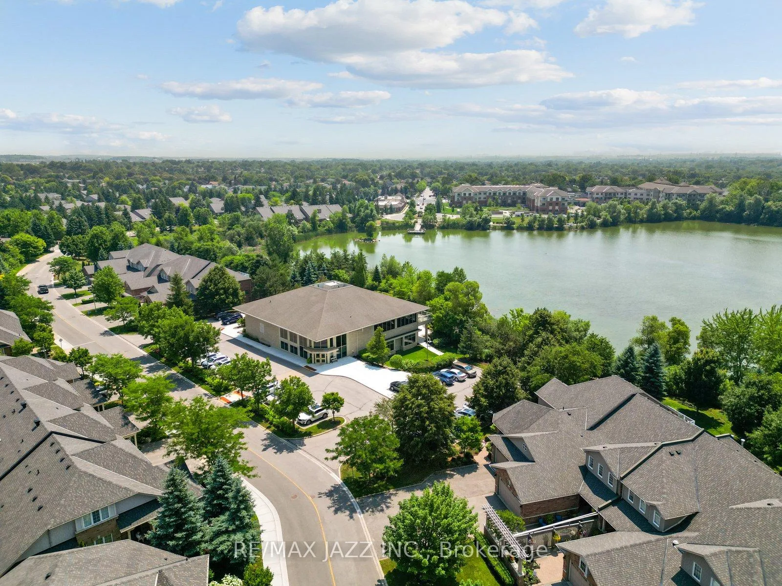 Photo 39 of Unit 26, 10 Belle Terre Way, Markham, Greensborough — HOMEH