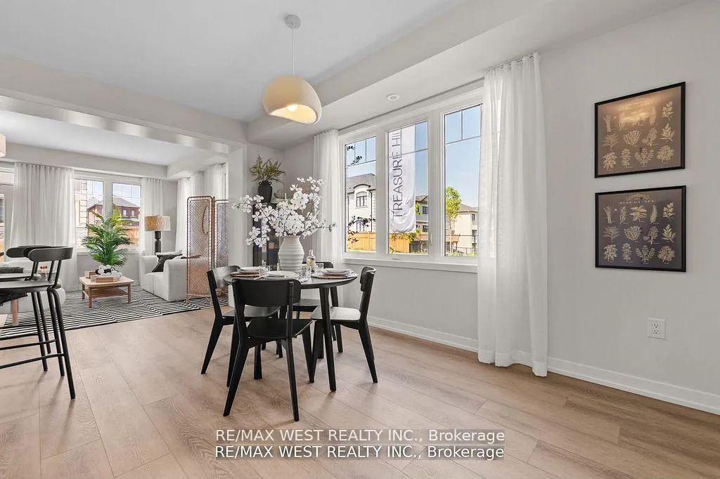 Photo 3 of 18 Ziibi Way, Clarington, Newcastle — HOMEH