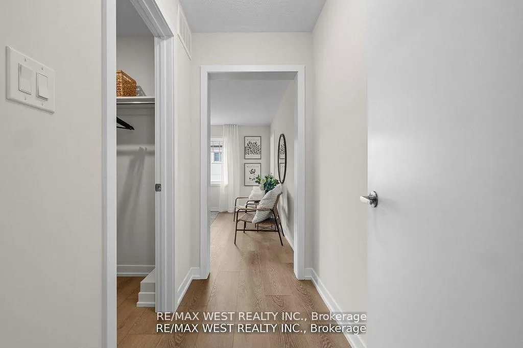 Photo 14 of 18 Ziibi Way, Clarington, Newcastle — HOMEH