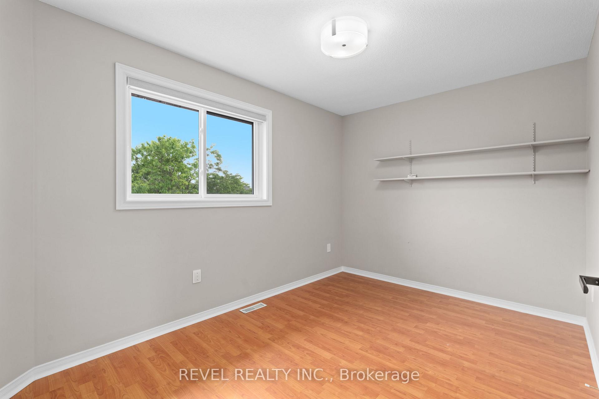 Photo 18 of 112 Violet Street, Barrie, Holly — HOMEH