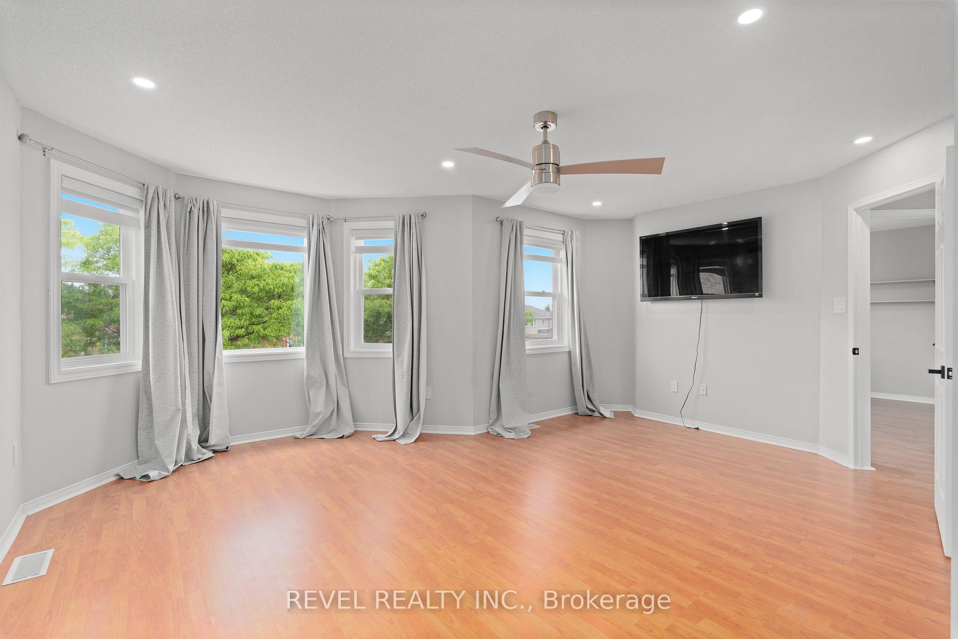 Photo 19 of 112 Violet Street, Barrie, Holly — HOMEH