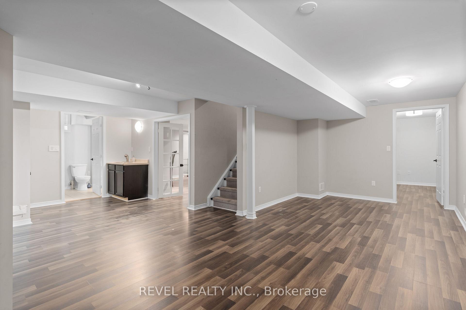 Photo 23 of 112 Violet Street, Barrie, Holly — HOMEH