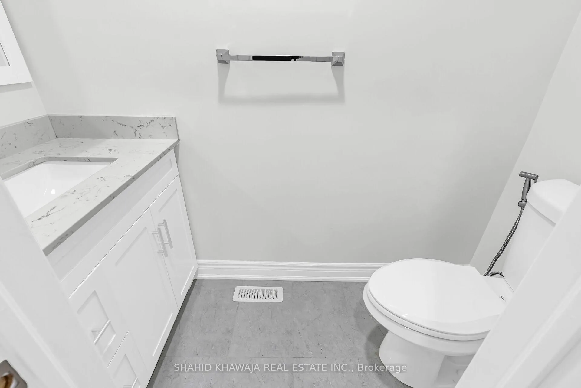 Photo 238 of 11 Maddybeth Crescent, Brampton, Bram West — HOMEH