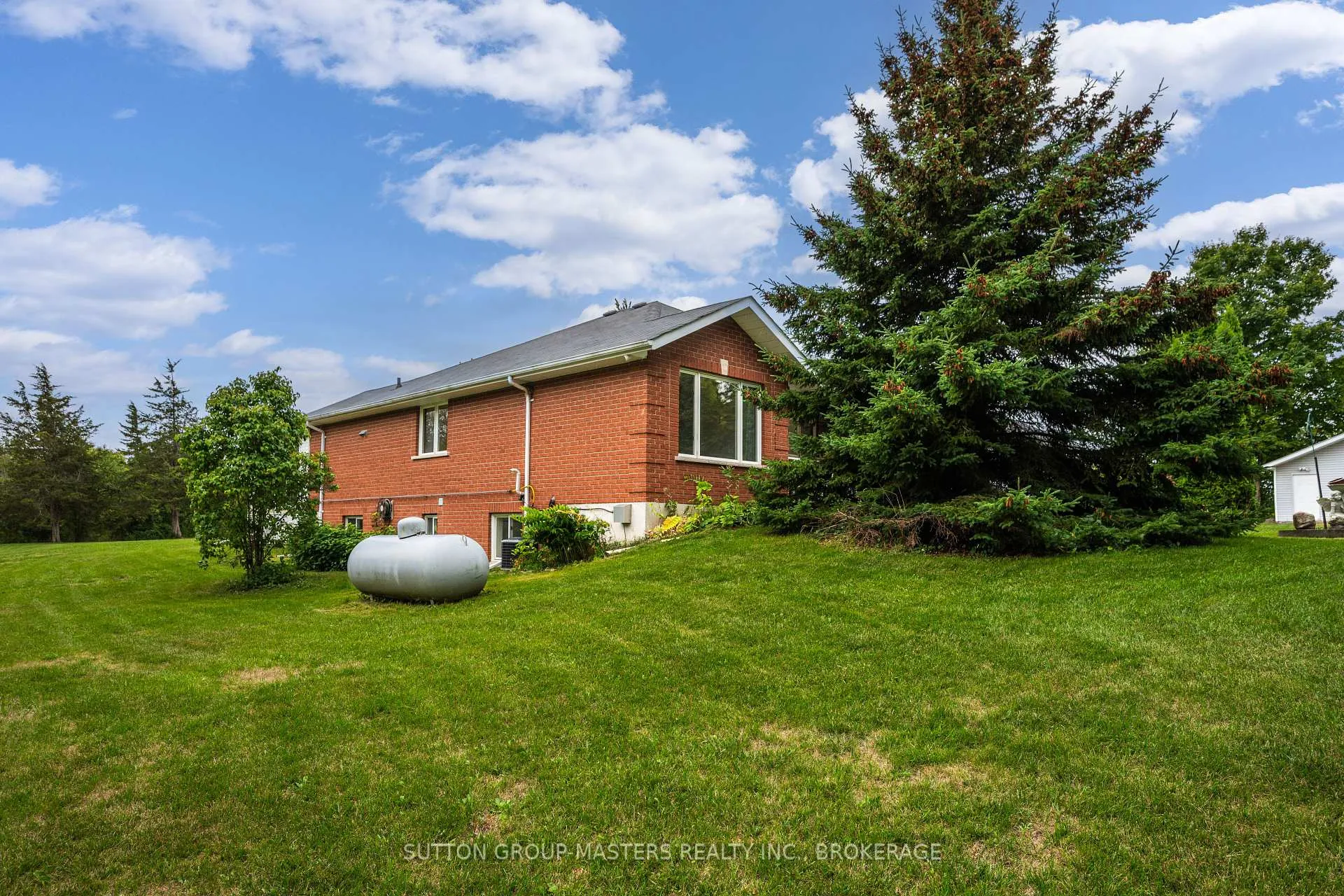 Photo 7 of 931 Powerline Road, Quinte West, Murray Ward — HOMEH