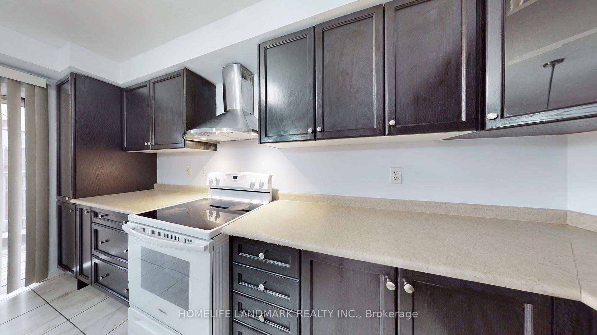 Photo 13 of 469 Rossland Road E, Ajax, Central East — HOMEH
