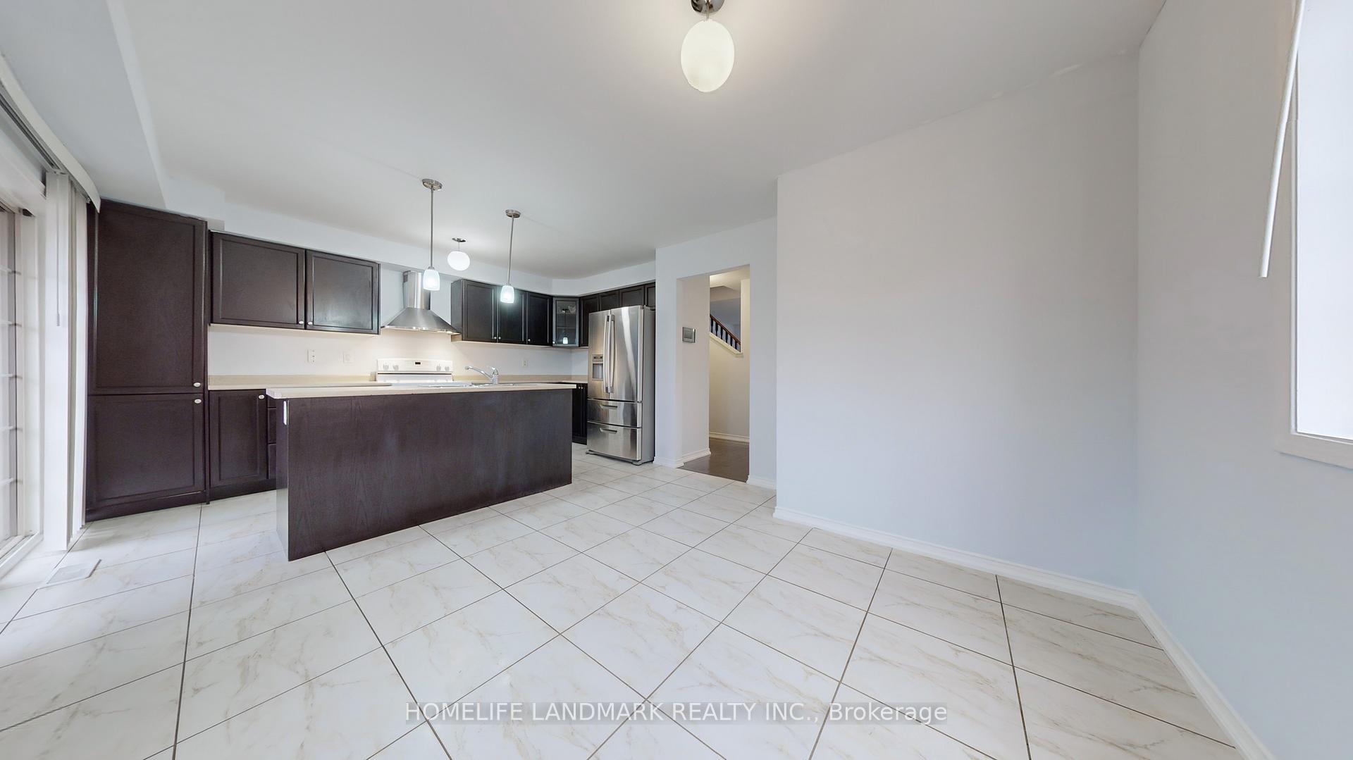 Photo 18 of 469 Rossland Road E, Ajax, Central East — HOMEH