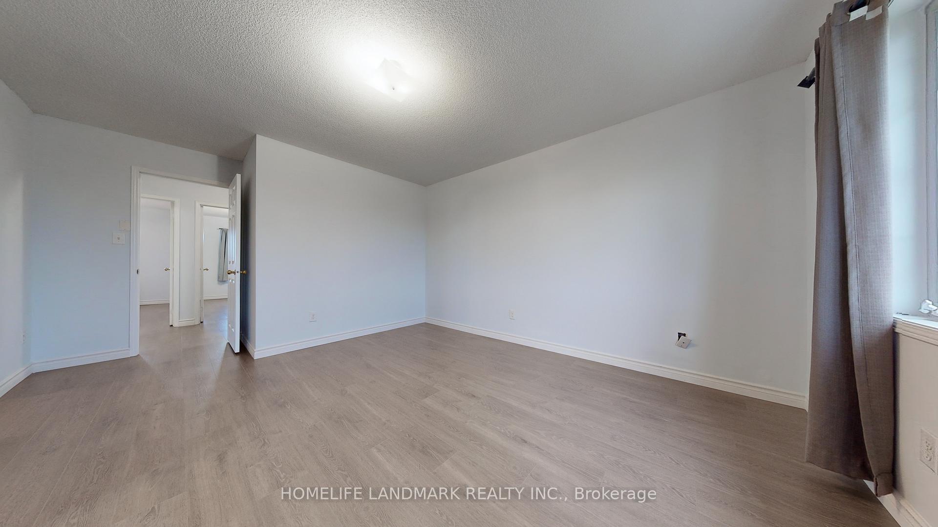 Photo 28 of 469 Rossland Road E, Ajax, Central East — HOMEH