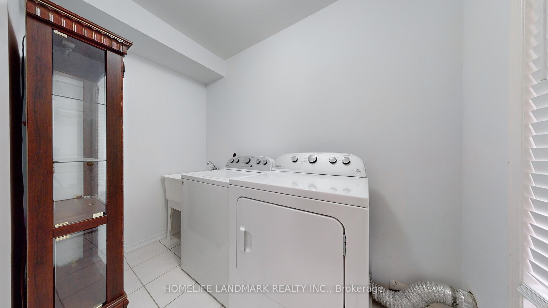 Photo 37 of 469 Rossland Road E, Ajax, Central East — HOMEH