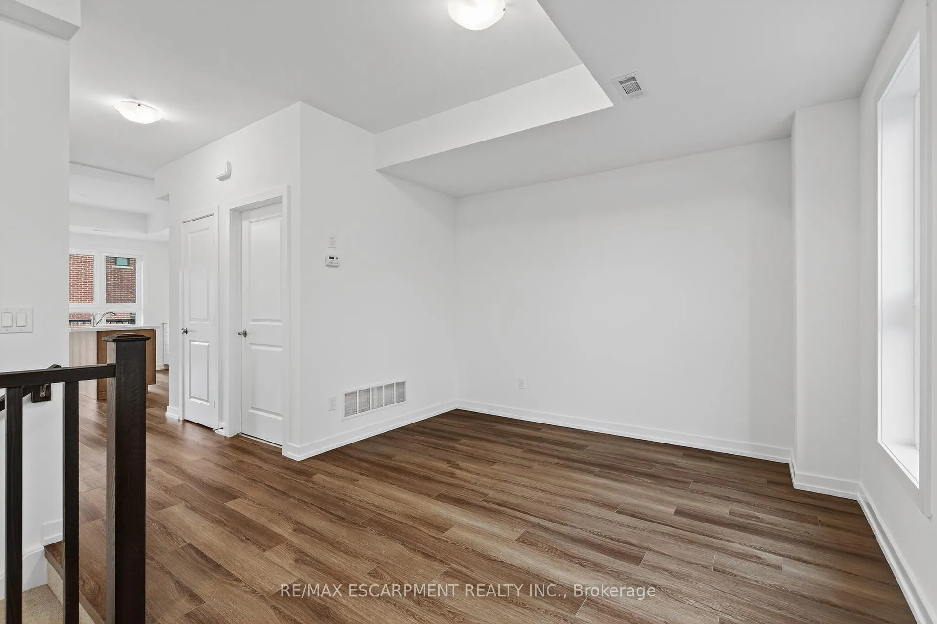 Photo 7 of Unit 28, 70 Kenesky Drive, Hamilton, Waterdown — HOMEH