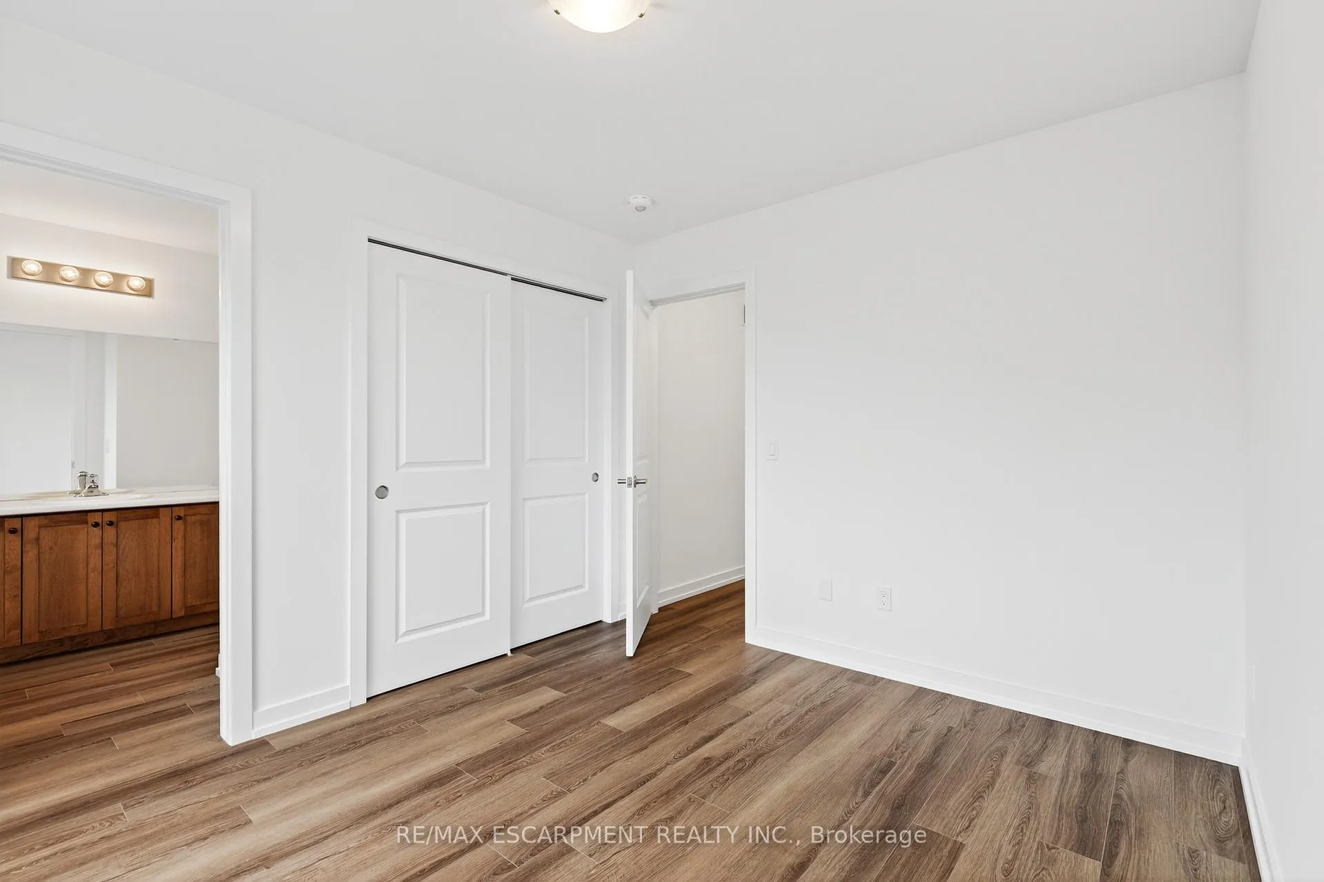 Photo 27 of Unit 28, 70 Kenesky Drive, Hamilton, Waterdown — HOMEH