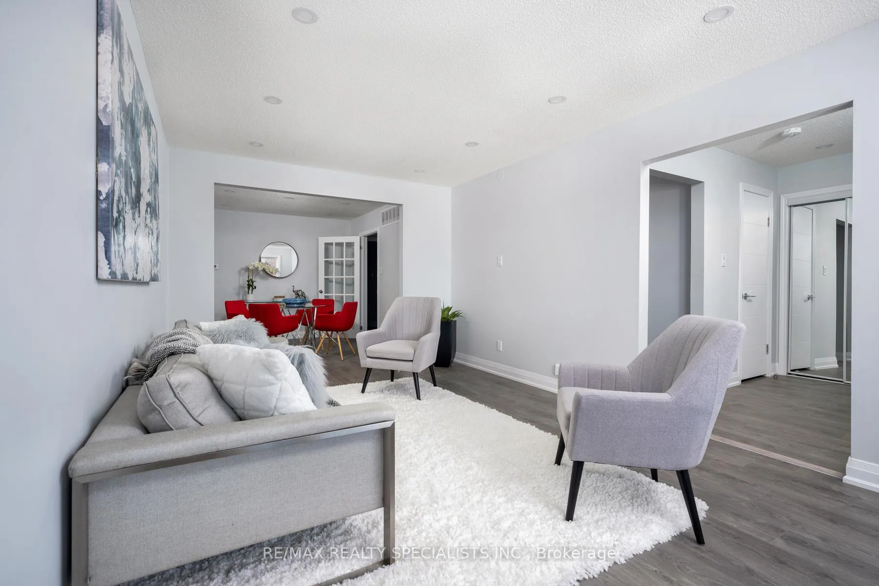 Photo 11 of Unit UPPER, 25 Twinberry Crescent, Vaughan, East Woodbridge — HOMEH