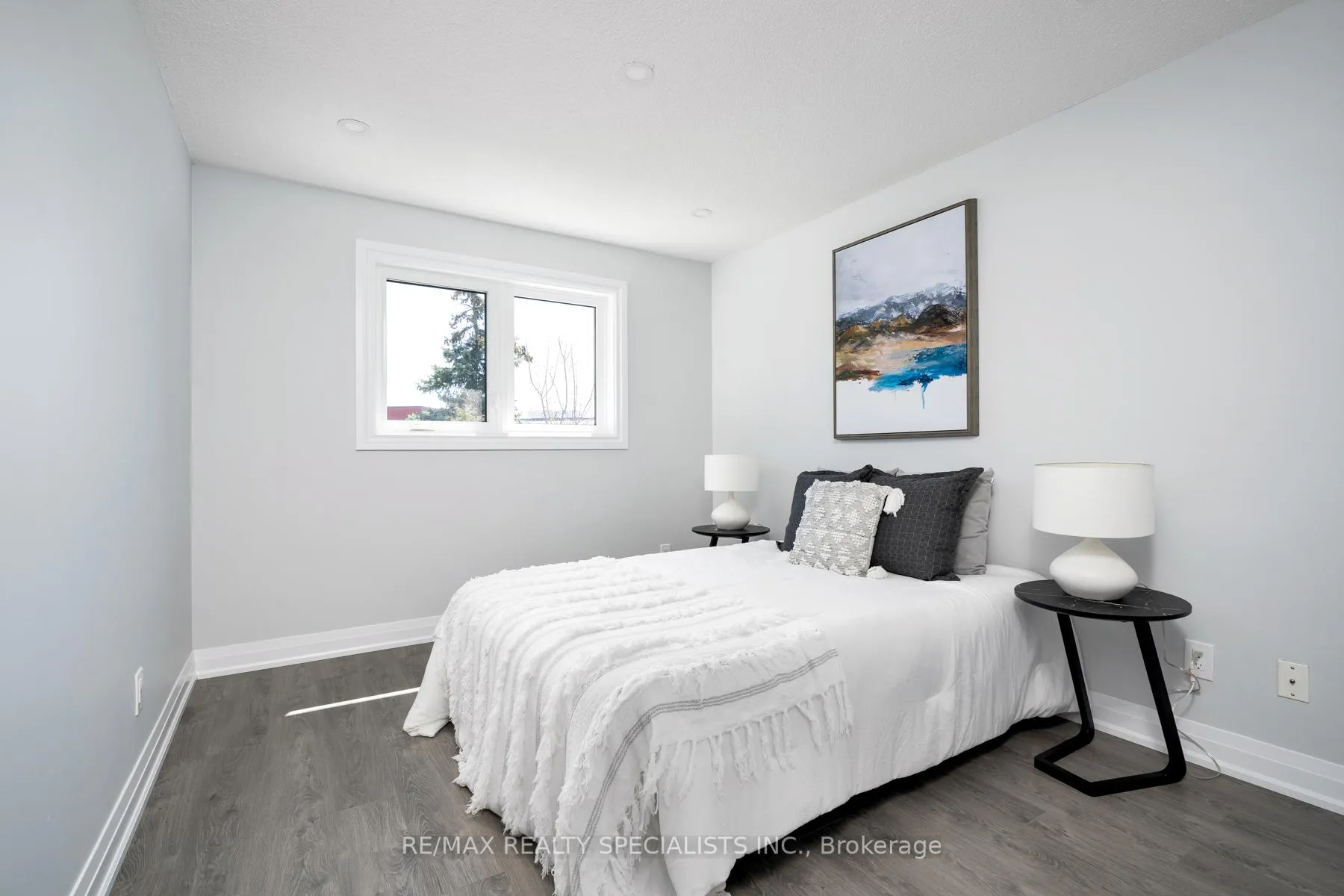 Photo 29 of Unit UPPER, 25 Twinberry Crescent, Vaughan, East Woodbridge — HOMEH