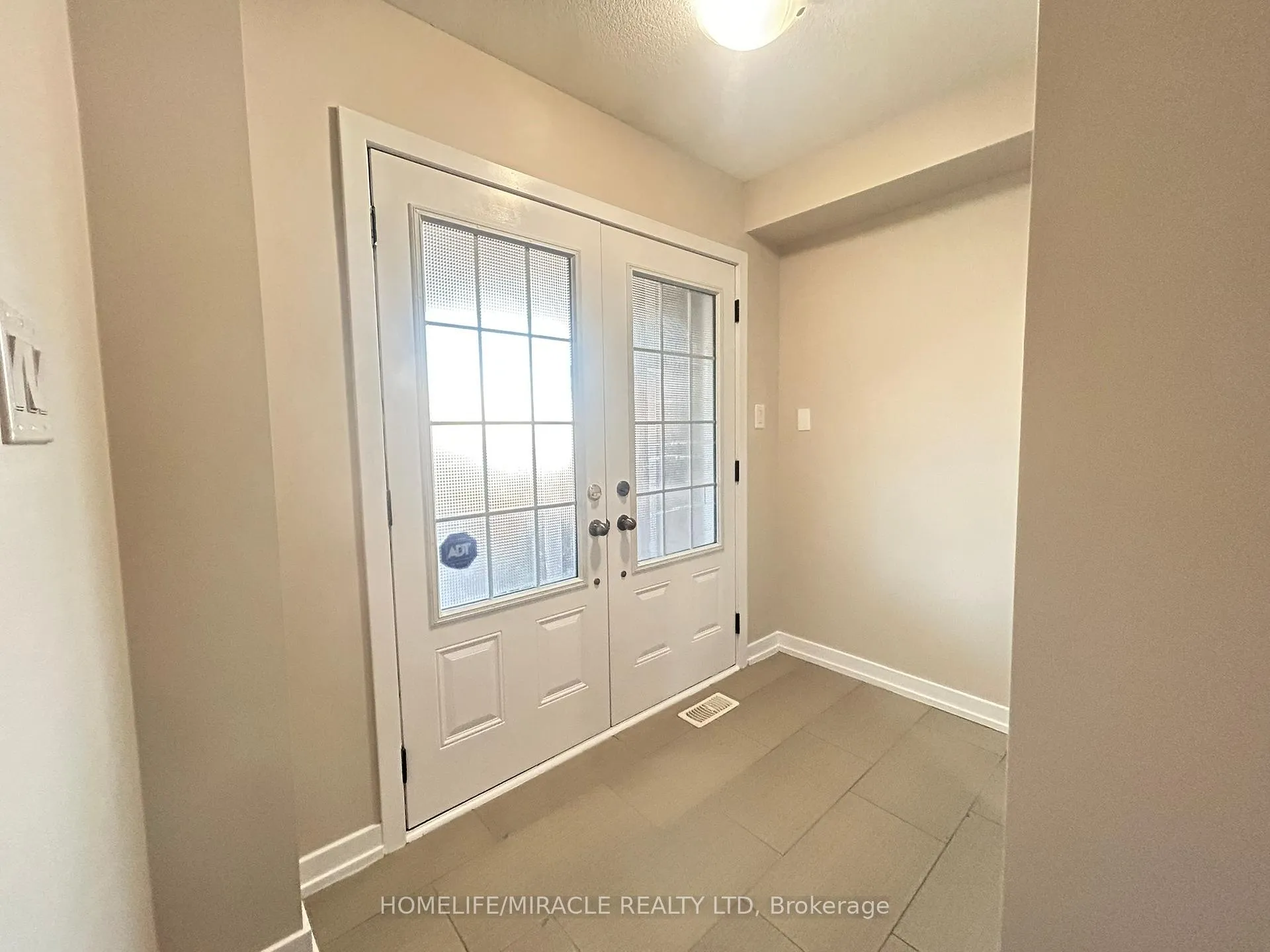 Photo 2 of 4 Hoover Road, Brampton, Northwest Brampton — HOMEH