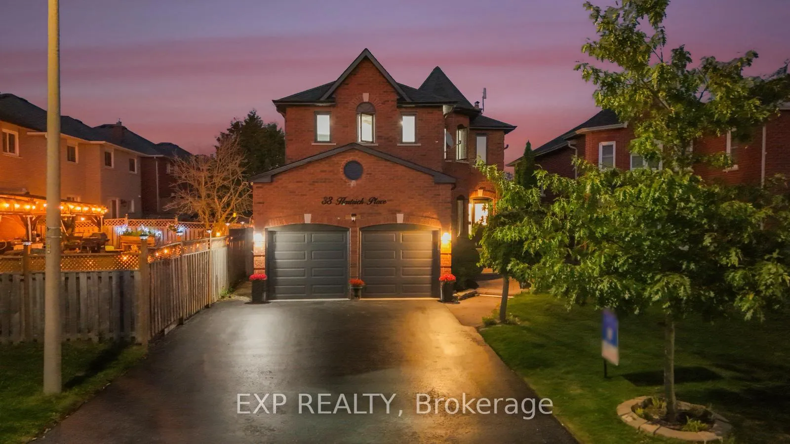 Photo 1 of 33 Hartrick Place, Whitby, Rolling Acres — HOMEH