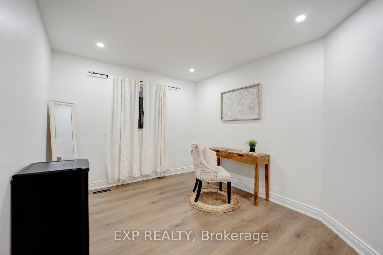 Photo 26 of 33 Hartrick Place, Whitby, Rolling Acres — HOMEH
