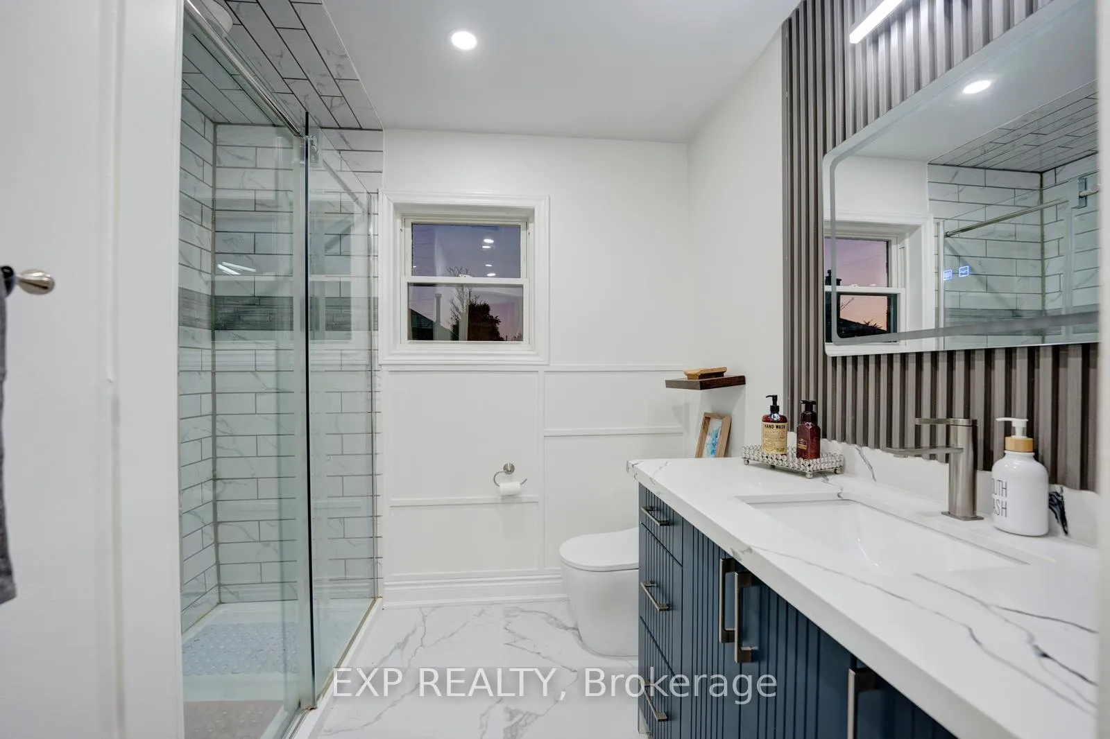 Photo 33 of 33 Hartrick Place, Whitby, Rolling Acres — HOMEH