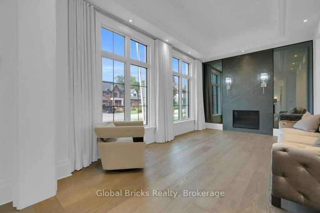 Photo 9 of 53 Elizabeth Drive N, King, Nobleton — HOMEH