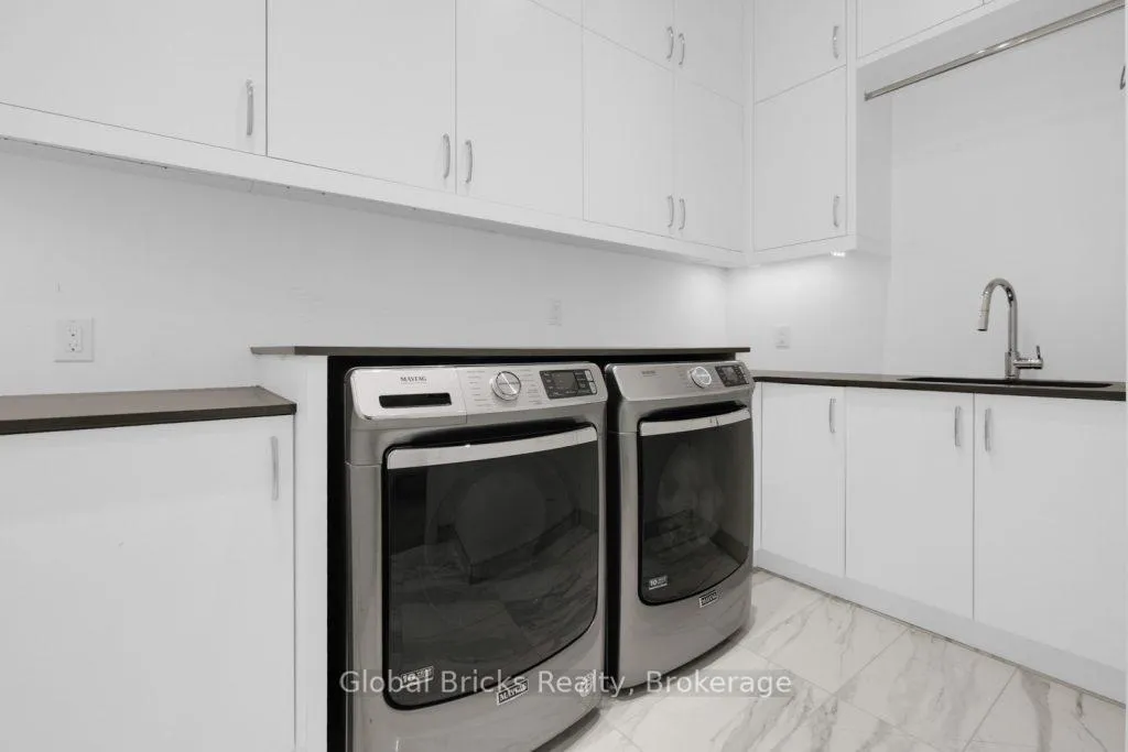 Photo 30 of 53 Elizabeth Drive N, King, Nobleton — HOMEH