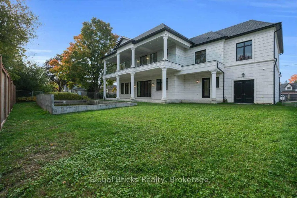 Photo 48 of 53 Elizabeth Drive N, King, Nobleton — HOMEH