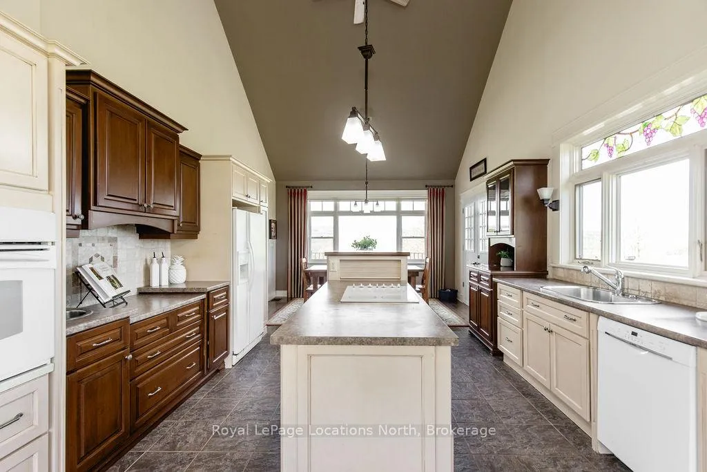 Photo 20 of 236254 Grey 13 Road, Grey Highlands — HOMEH