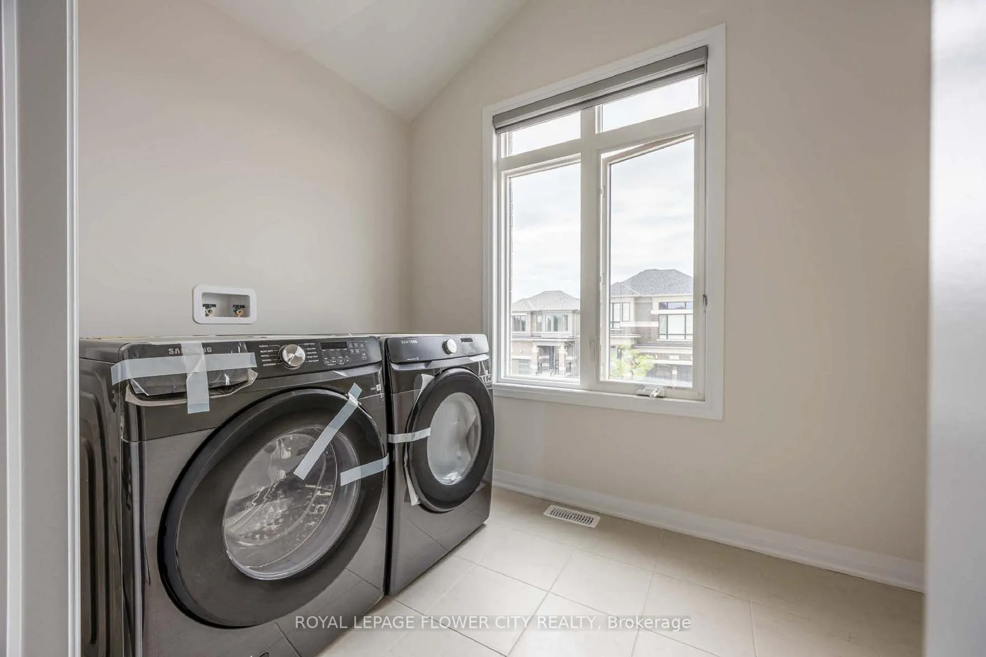 Photo 28 of 29 Tyler Avenue, Erin — HOMEH