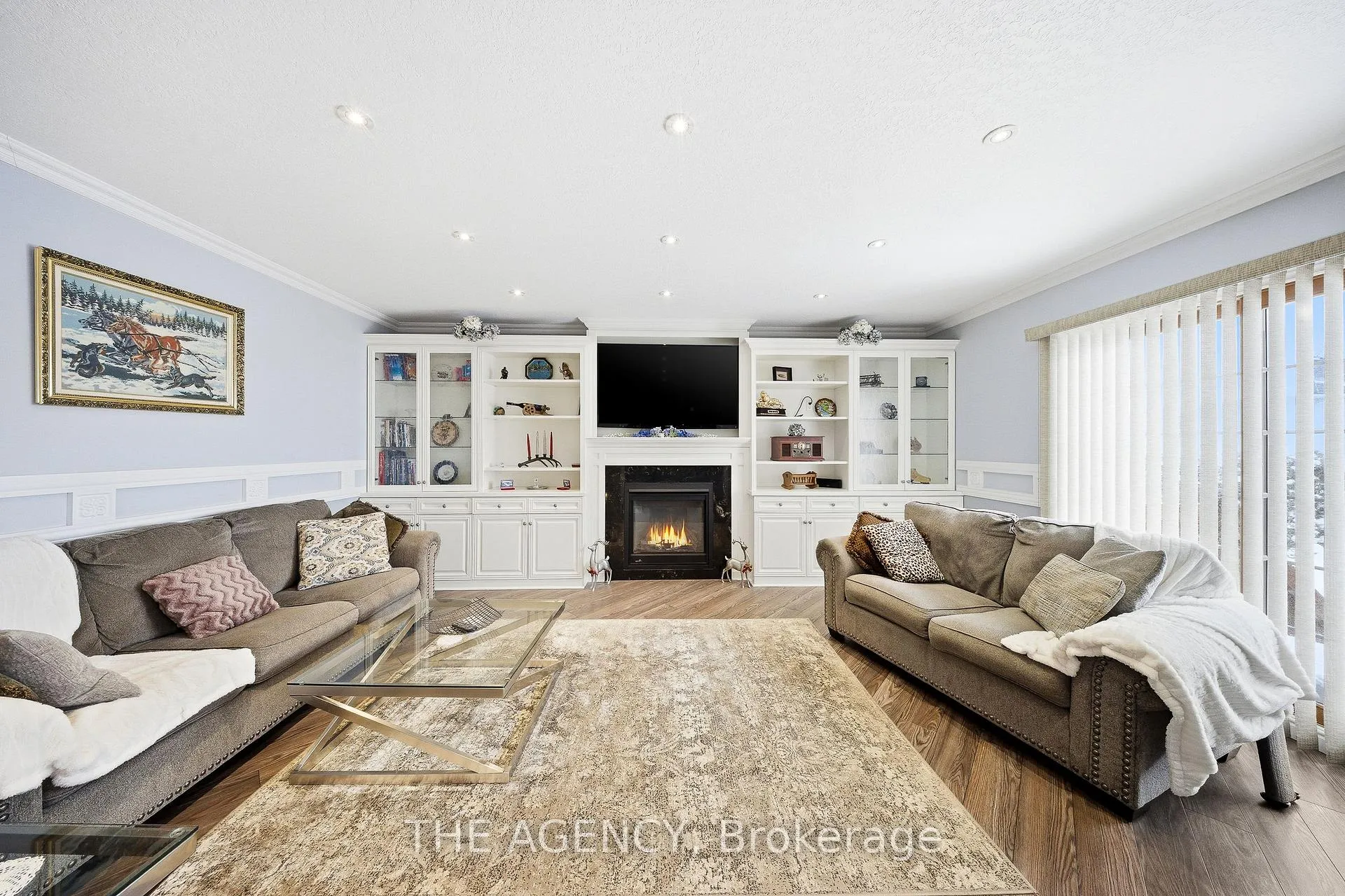 Photo 9 of 47 Burnt Ember Court, Kitchener — HOMEH