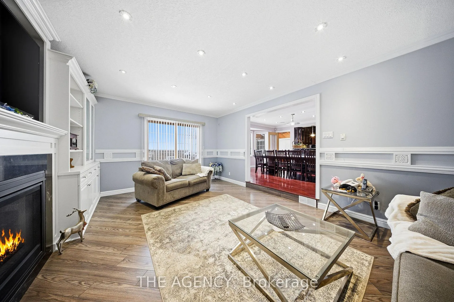 Photo 10 of 47 Burnt Ember Court, Kitchener — HOMEH