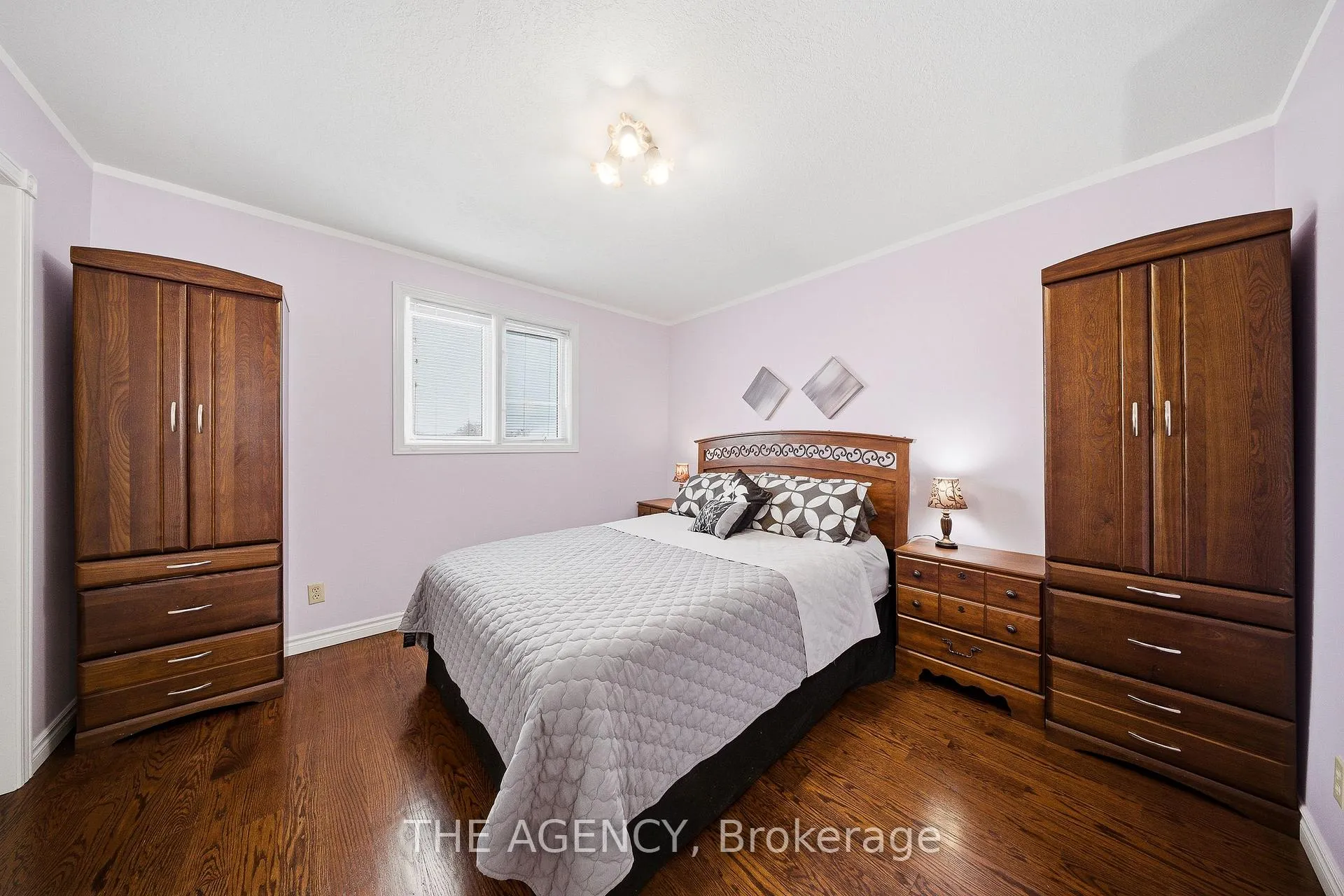 Photo 19 of 47 Burnt Ember Court, Kitchener — HOMEH