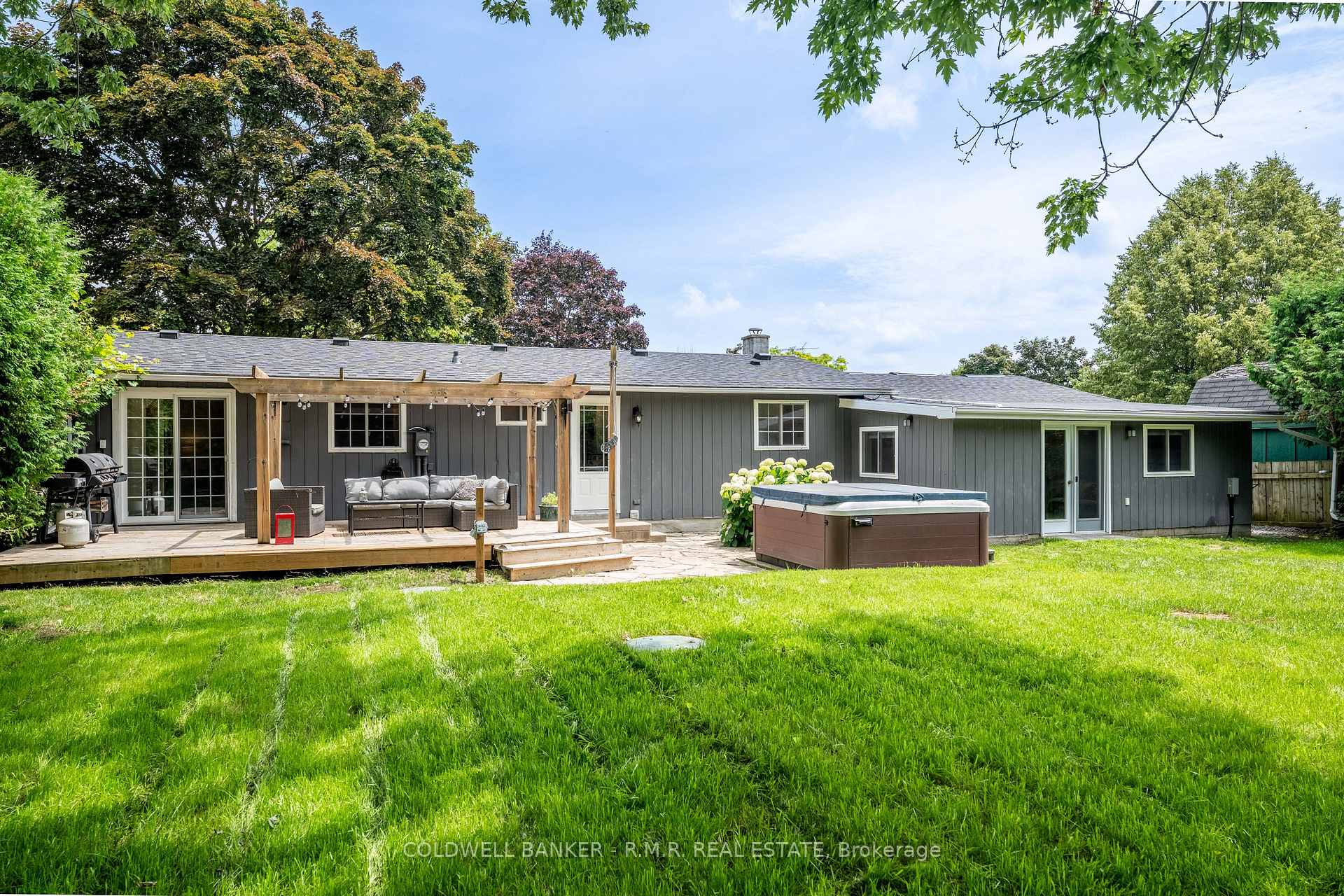 Photo 3 of 58 Peters Pike, Clarington, Orono — HOMEH