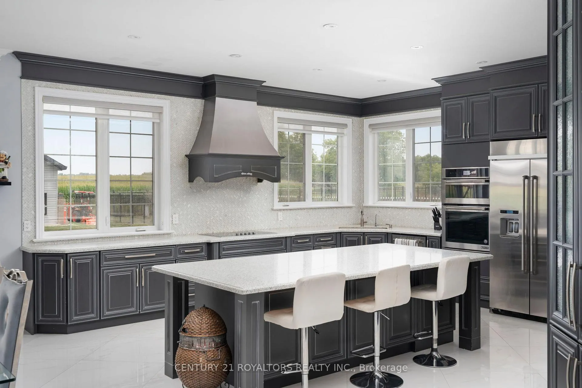 Photo 12 of 13588 Airport Road, Caledon, Rural Caledon — HOMEH