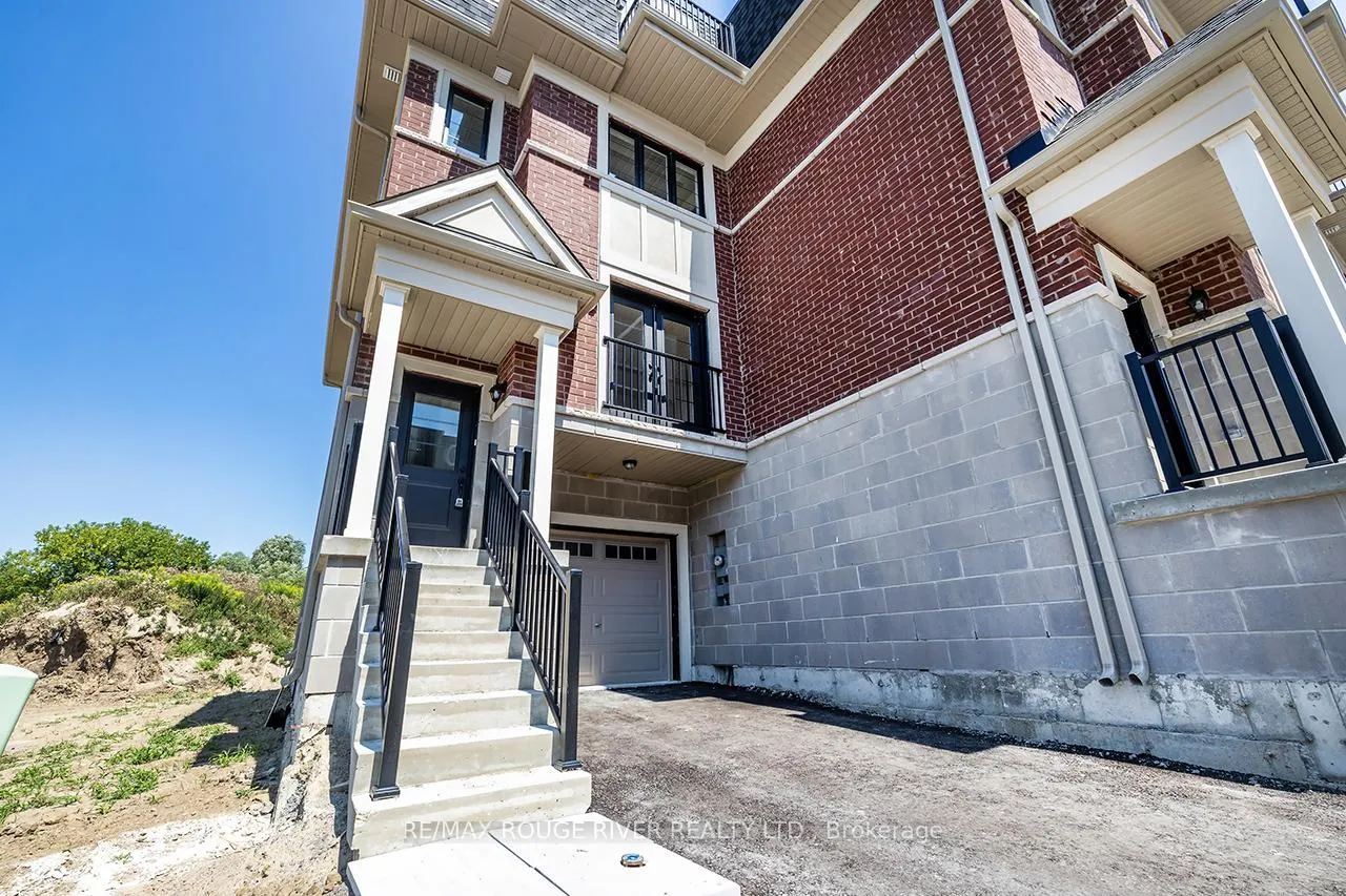 Photo 1 of 10 Marret Lane, Clarington, Newcastle — HOMEH