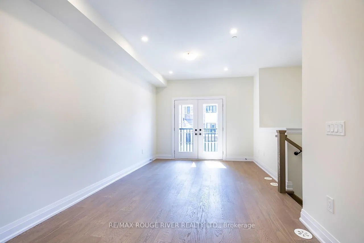 Photo 5 of 10 Marret Lane, Clarington, Newcastle — HOMEH
