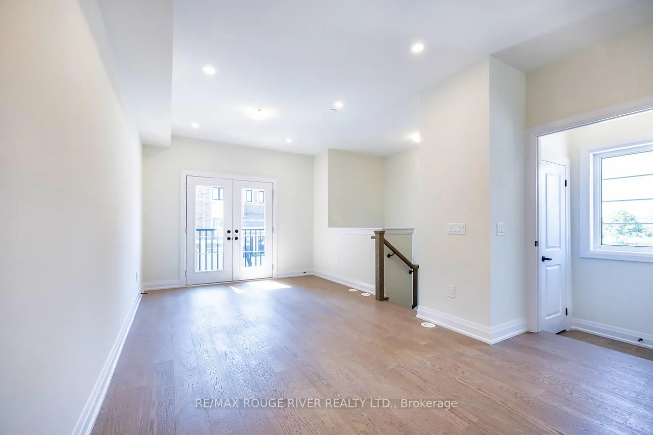 Photo 7 of 10 Marret Lane, Clarington, Newcastle — HOMEH