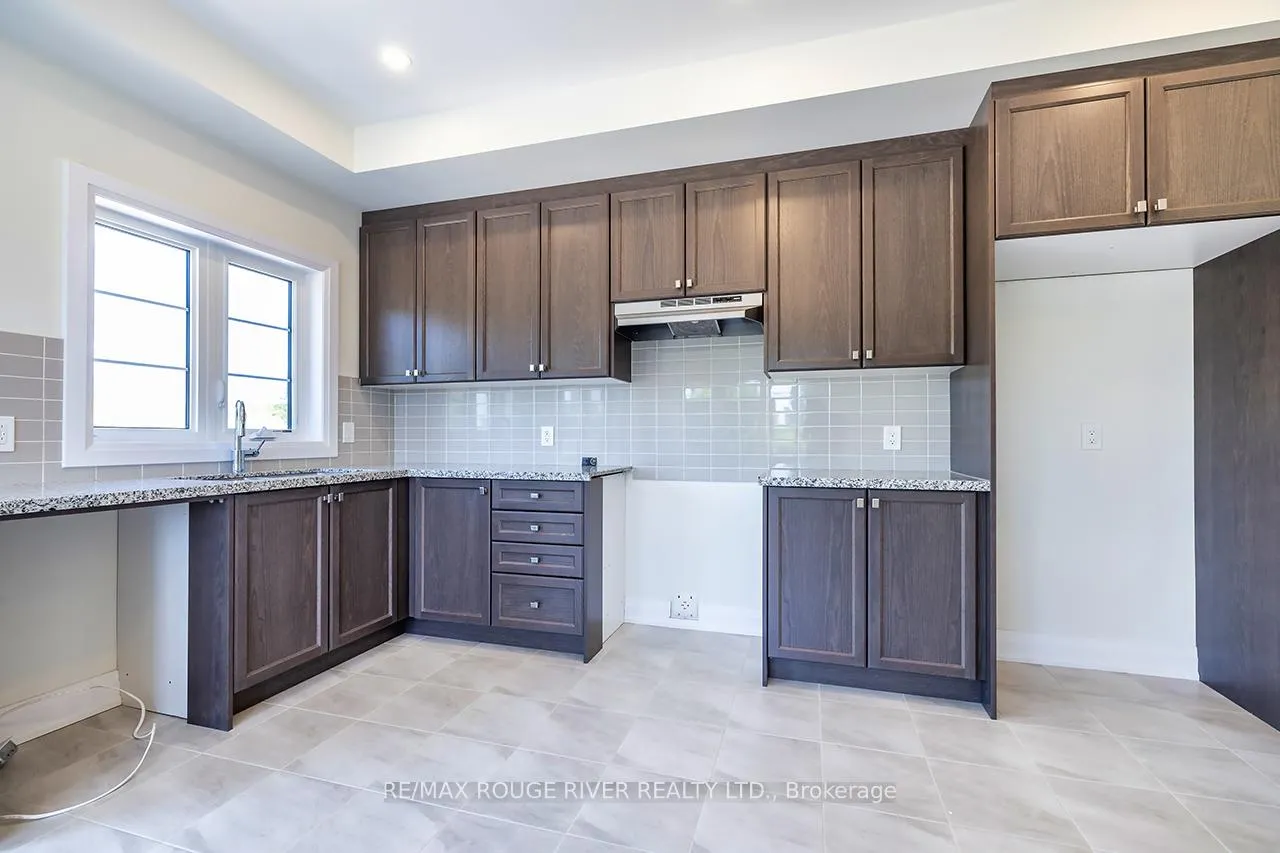 Photo 11 of 10 Marret Lane, Clarington, Newcastle — HOMEH
