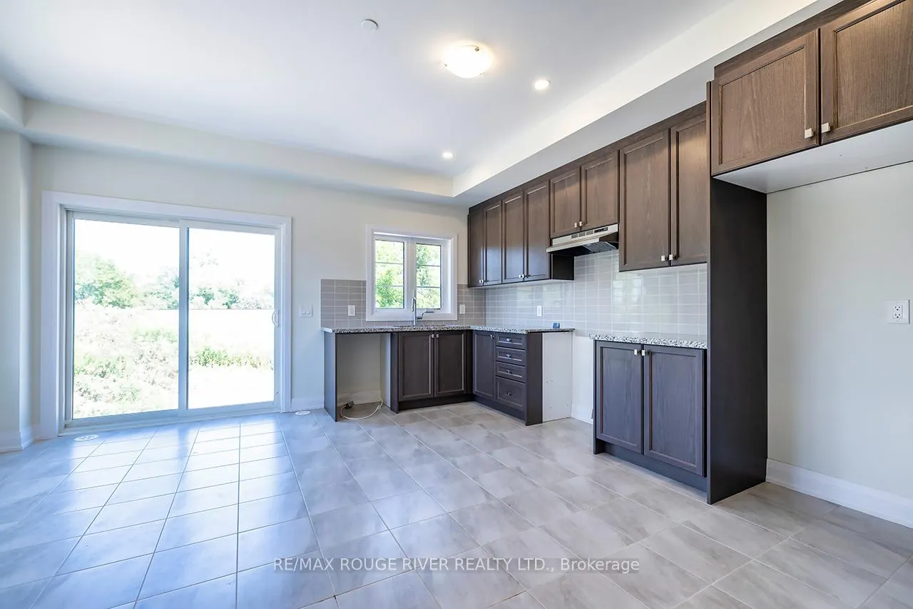 Photo 12 of 10 Marret Lane, Clarington, Newcastle — HOMEH