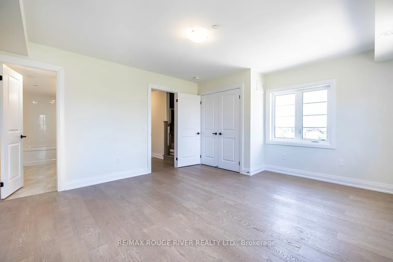 Photo 15 of 10 Marret Lane, Clarington, Newcastle — HOMEH
