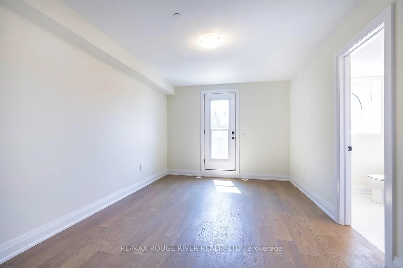 Photo 18 of 10 Marret Lane, Clarington, Newcastle — HOMEH